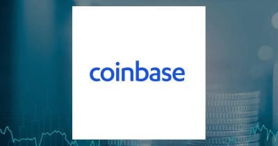 Benchmark lowers Coinbase earnings estimates amid Clarity Act optimism