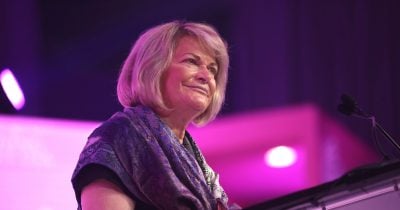 Cynthia Lummis warns crypto users lack bankruptcy protections, pushes CLARITY Act forward