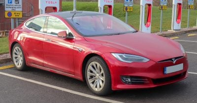 Tesla Shifts Focus From Cars to AI and Robots