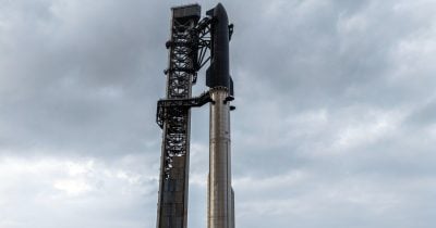 SpaceX Shifts Focus to Starship and Closes Falcon 9 Bookings