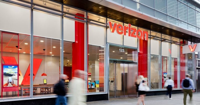Verizon signs $1B deal with Google for dark fiber infrastructure as AI data demands surge