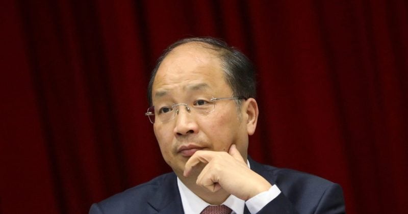 China investigates former securities regulator Fang Xinghai for discipline violations