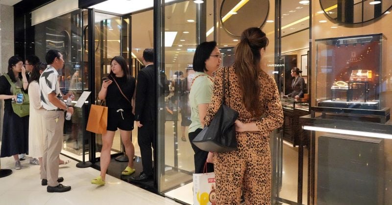 Laopu Gold loses $2B amid 66% growth outlook, raising gold market concerns