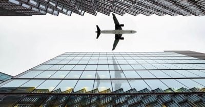 Boeing misses EPS estimates but revenue beats as free cash flow turns positive