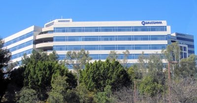 Qualcomm issues weak profit forecast as AI data centers steal memory chips from smartphones