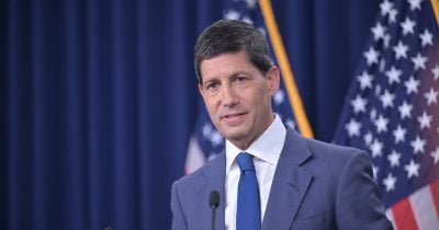 Fed Chair Warsh Faces Heat Over Inflation Inaction