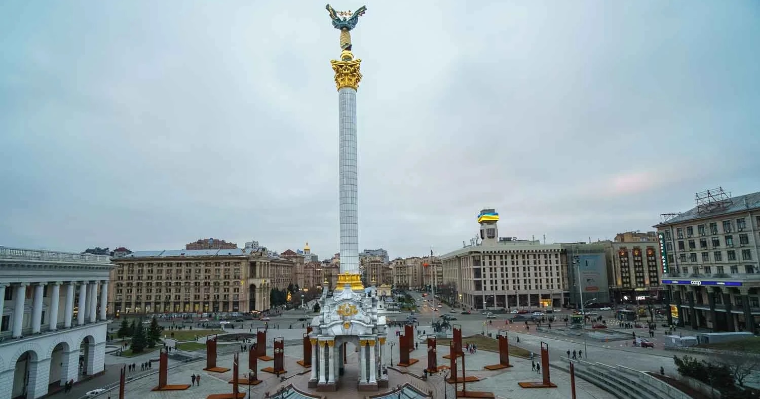 Russian missiles kill 9 in Kyiv after Trump withdraws air defense pledge
