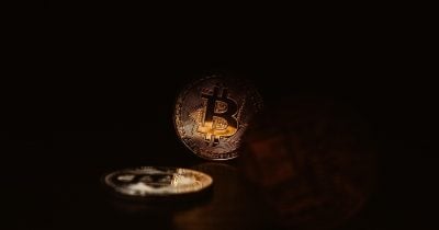 Bitcoin underperforms against US dollar amid recent rally, breaking pattern seen since 2015