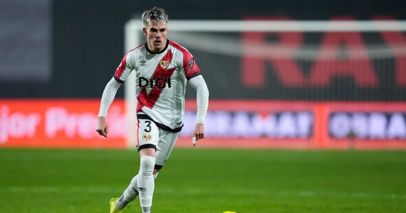 Chelsea set to sign left back Pep Chavarría as deal nears completion