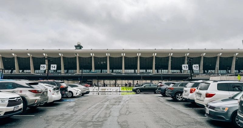 United Airlines secures $22B pre-approval from Trump for massive Dulles Airport overhaul