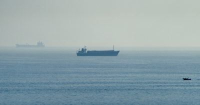 Iran and Oman Eye Crypto Payments for Strait of Hormuz