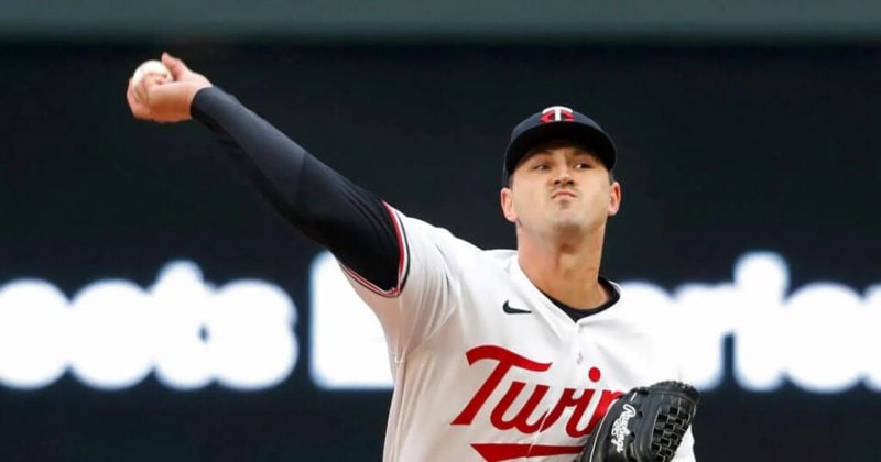 Braves acquire pitcher Tyler Mahle from Giants to boost rotation