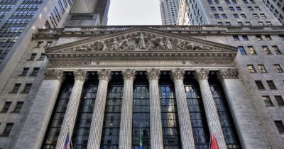 US corporate profits hit near-record share of GDP as earnings surge beats expectations