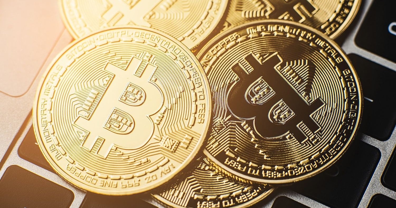 Bitcoin wallets with 10 to 10K BTC add 19,610 coins since July 29