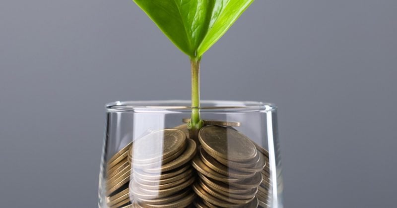 Big AI bets divide venture capital, leaving smaller funds behind