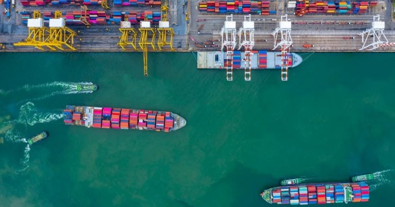 Iran offers transit fee exemptions to Chinese and Russian vessels in Hormuz, accepts Bitcoin and USDT for tolls