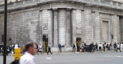 Bank of England Considers Ending QT in Major Shift