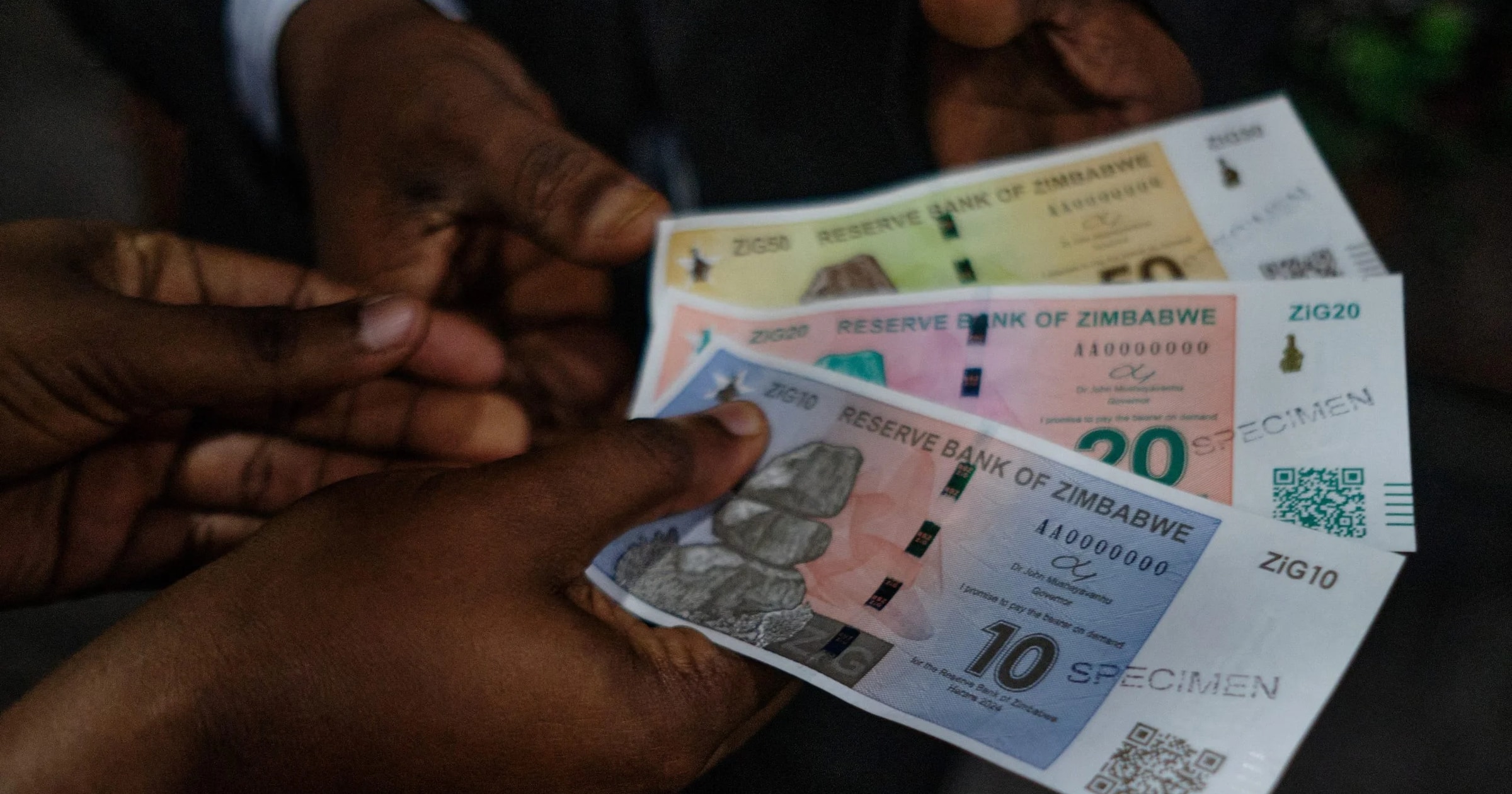 Zimbabwe delays US dollar phase-out until inflation stabilizes, betting on gold-backed ZiG currency
