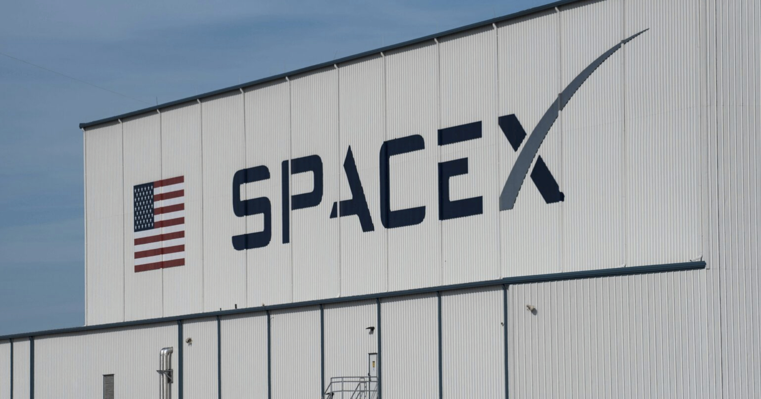 SpaceX stock drops more than 8% Wednesday as record spending overshadows earnings beat