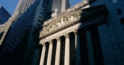 Hackers Use AI Voice Phishing Against Wall Street Firms