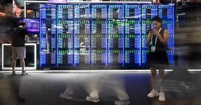 Chinese AI models can act as adaptive viruses, researchers warn