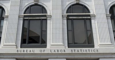 July jobs report expected to show moderate US payroll increase
