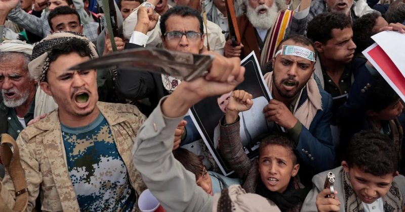 Houthis hint at major military operation amid Yemen tensions