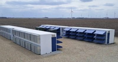 Bitcoin miners face investor skepticism over AI infrastructure pivot