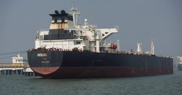 Saudi Arabian oil shipments to US drop to zero in July for first time since 1985