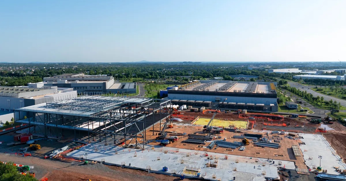 US data center construction spending surges 46% year-over-year to $68B as AI and crypto miners reshape infrastructure