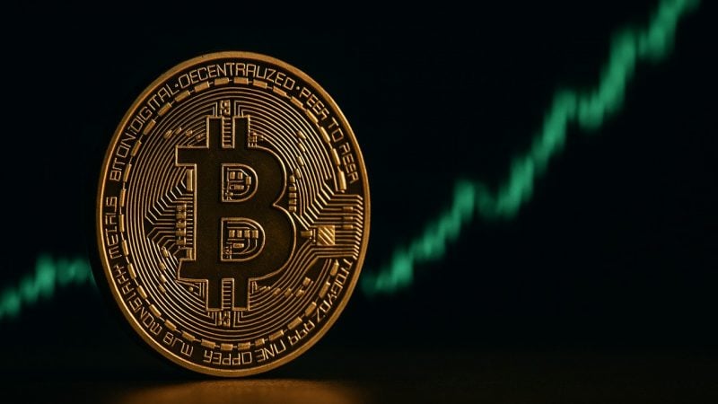 UK banks continue blocking crypto payments as FCA license deadline looms