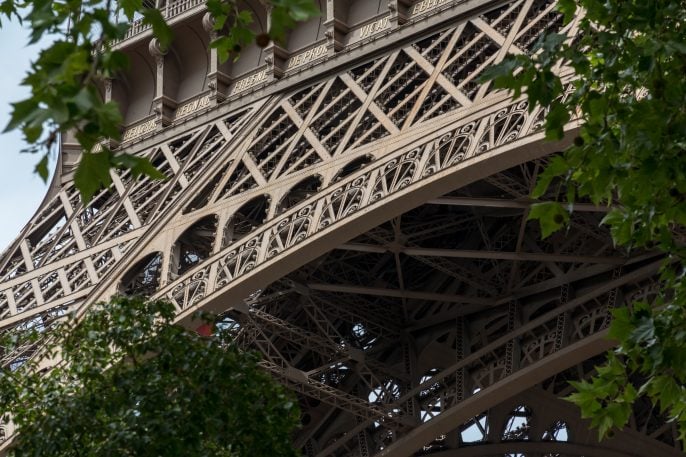 France proposes exit tax on crypto holders moving abroad with €800K