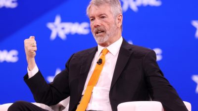 Michael Saylor praises CLARITY Act stall as crypto industry win