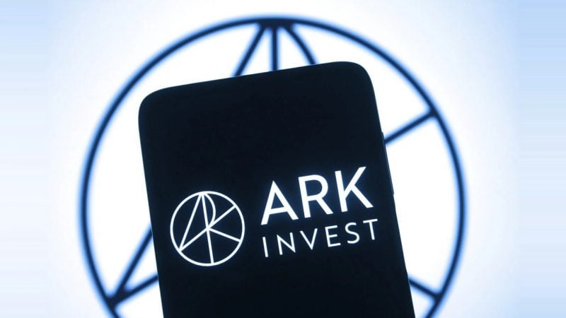 Ark Invest buys 192,566 CoreWeave shares as the AI cloud stock slides