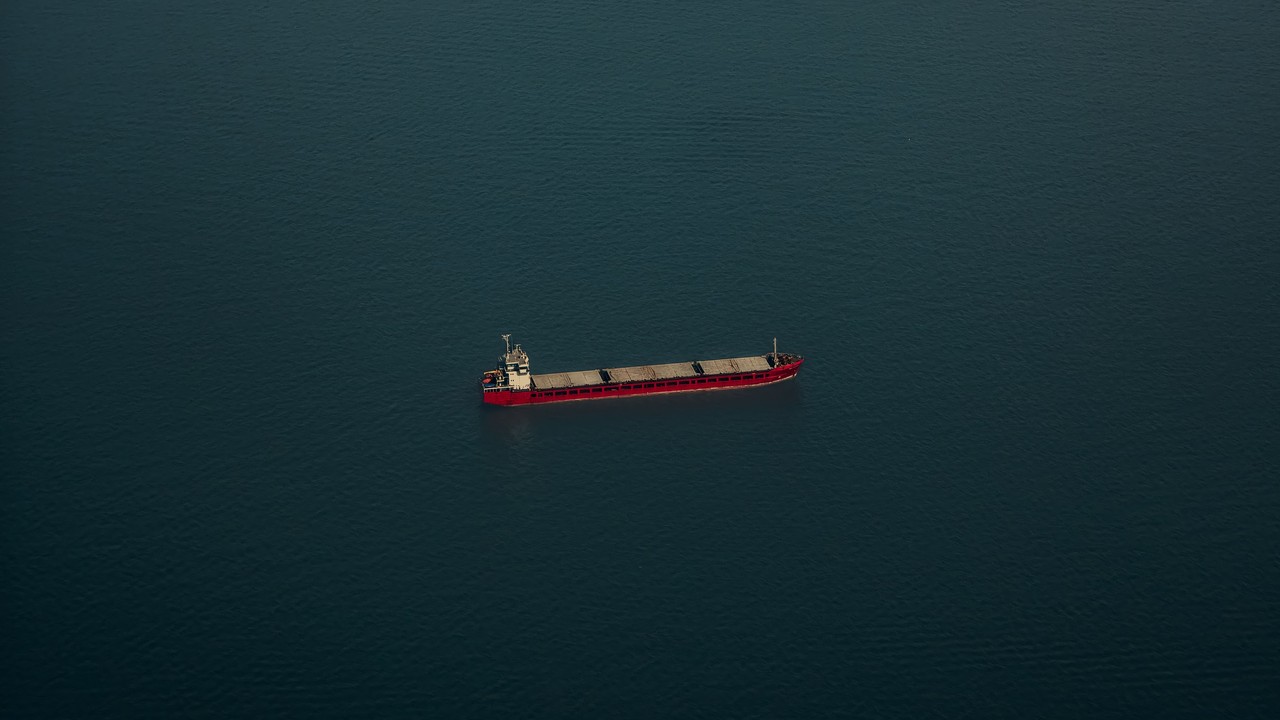 Qatar’s government revenue plunges 42% in first half as Iran war knocks out gas exports