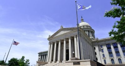 Senador de Oklahoma presenta Ley de Libertad Bitcoin que permite a negocios aceptar pagos en Bitcoin