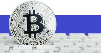 Autoridades rusas inician la liquidación de 1 billón de rublos en Bitcoin en caso emblemático de soborno