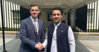 Asesor principal de Trump en cripto se reúne con jefe de blockchain de Pakistán para discutir Bitcoin