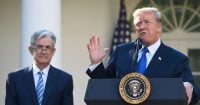 Trump dice que la Fed puede subir tasas si vuelve la inflación en un año