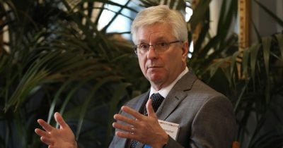 57723e5c-c6d4-4a25-b329-eb50333c79a0.jpg Waller de la Fed dice que el recorte de tasas podría llegar tan pronto como en julio