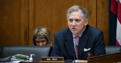 8715869b-8e56-4ad0-bda5-0df152eb3bda.jpg El representante del GOP French Hill dice que los actos GENIUS, CLARITY y Anti-CBDC tienen suficientes votos para avanzar