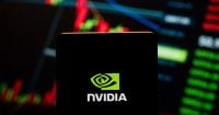 Acciones de Nvidia caen 3%