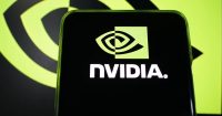 NVIDIA supera los 0 por primera vez