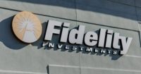 Fidelity abre compras directas de tokens Solana para clientes de corretaje en EEUU