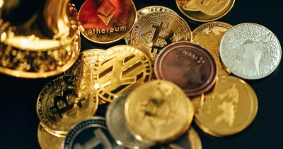 99bd870b-ef2d-4e7a-a239-c20b1fe56fad.jpg $300 millones liquidados del mercado cripto en una hora durante discurso del Presidente de la Fed en el FOMC