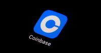 Coinbase reporta un fuerte crecimiento en ingresos netos para el T3 2025 ante un aumento en los volúmenes de trading