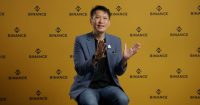 CEO de Binance niega favorecer proyecto cripto de Trump antes de indulto