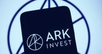 ARK Invest de Cathie Wood adquiere 157,731 acciones adicionales de Alibaba