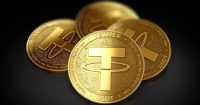 Tether lidera mercado de stablecoins respaldadas por oro de $4B mientras el oro supera los $5100