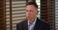 Peter Thiel vende $280 millones en acciones de Palantir